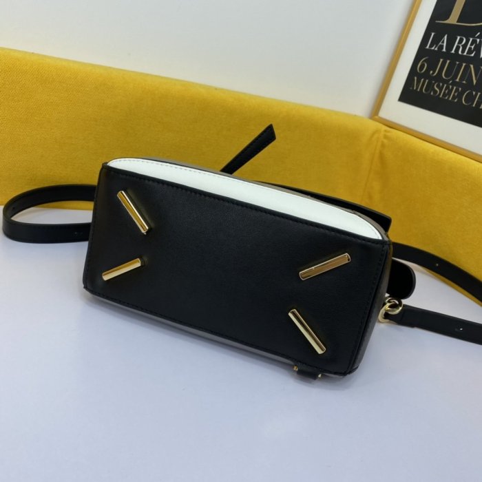 202106SS新作 LOEWE ロエベ レディース ショルダーバッグスーパーコピー