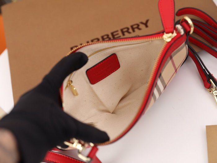 202103SS新作Burberryバーバリー レディース ショルダーバック スーパーコピー