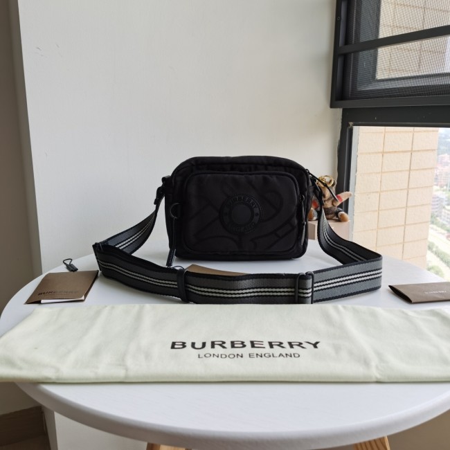 2020SS新作 Burberry バーバリー メンズ ショルダーバック スーパーコピー