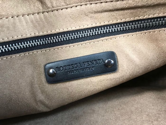 2020SS新作 Bottega Veneta ボッテガヴェネタ ショルダーバック スーパーコピー