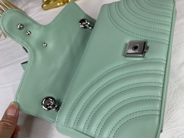 2021SS新作Gucci グッチ レディースショルダーバッグスーパーコピー