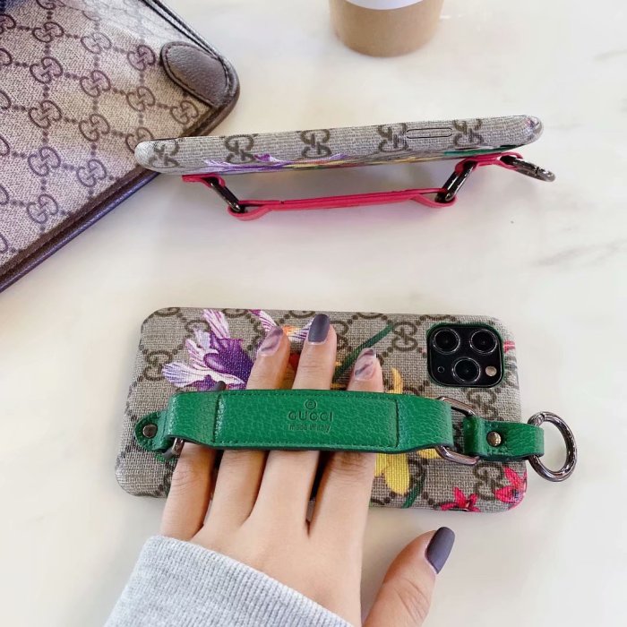 グッチ/Gucci ケース最新全機種11 Pro/11/Xs Max/Xr/XS/iPhone7/7P/8/8P/ 4色