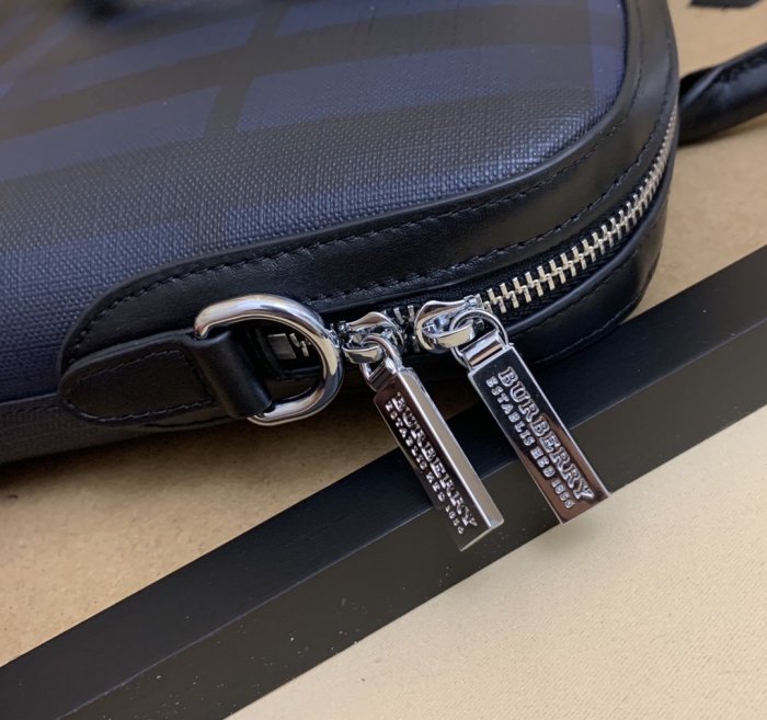 2020SS新作 Burberry バーバリー メンズ ハンドバックスーパーコピー