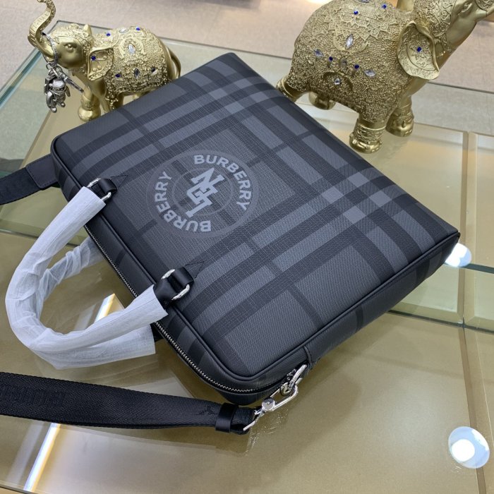 2020SS新作 Burberry バーバリー メンズ ハンドバックスーパーコピー