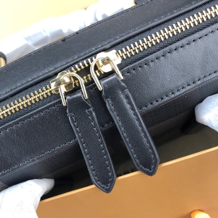2021SS新作 Burberry バーバリー メンズ ハンドバックスーパーコピー