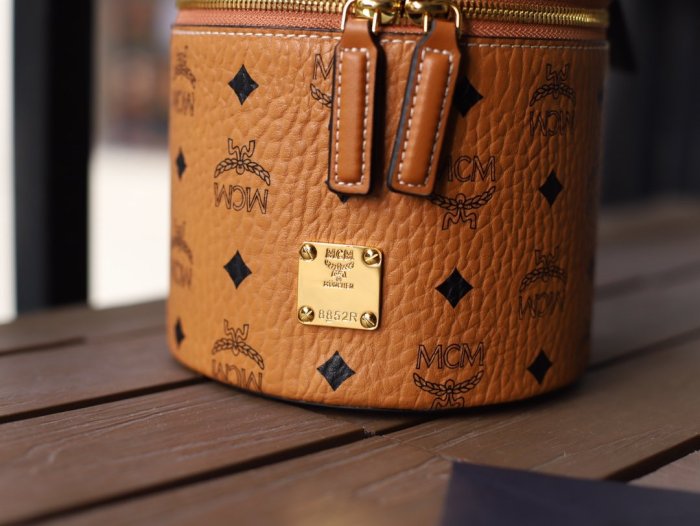 2020SS新作 MCM エムシーエム レディース ショルダーバッグ スーパーコピー