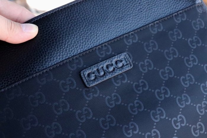 2020SS新作 Gucci グッチ メンズ ショルダーバックスーパーコピー