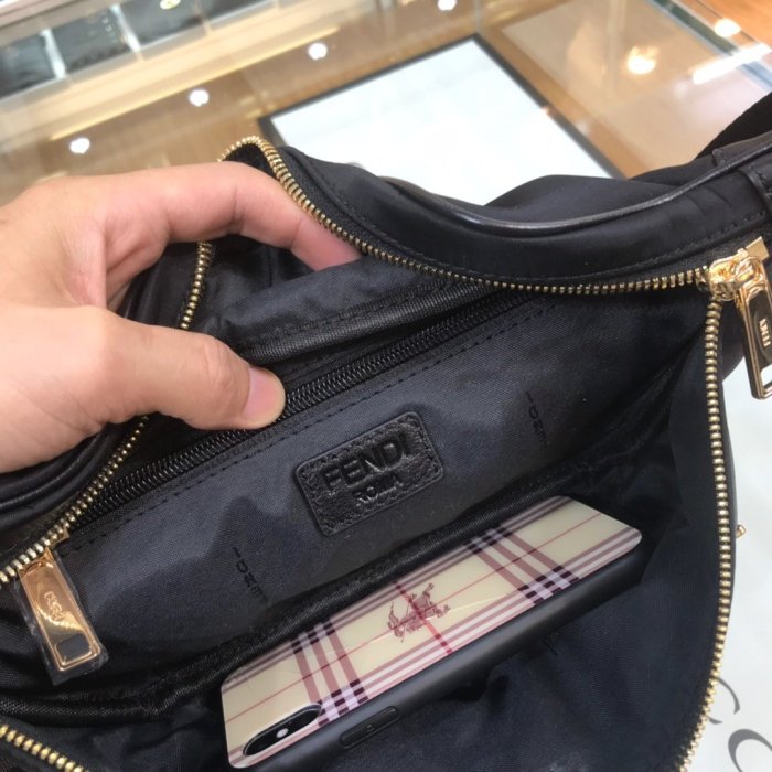 2020SS新作 FENDI フェンディ ショルダーバック スーパーコピー