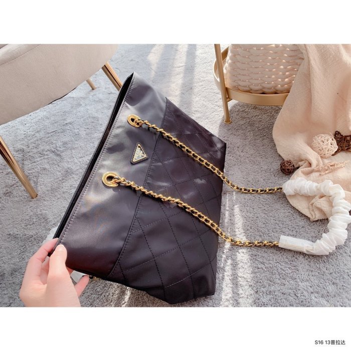 2021SS新作 Prada プラダ レディース ショルダーバックスーパーコピー
