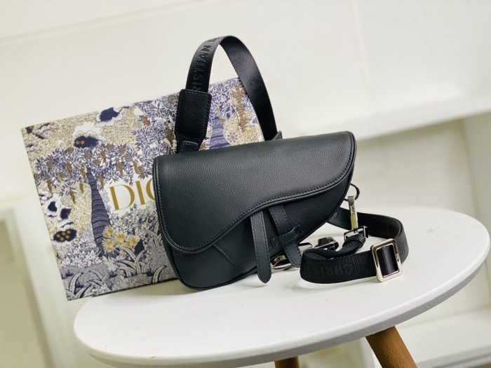202103SS新作 Dior ディオール メンズ ショルダーバックスーパーコピー