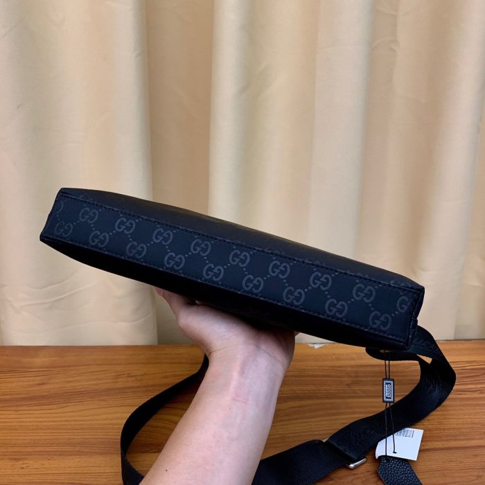 2020SS新作 Gucci グッチ メンズ ショルダーバックスーパーコピー