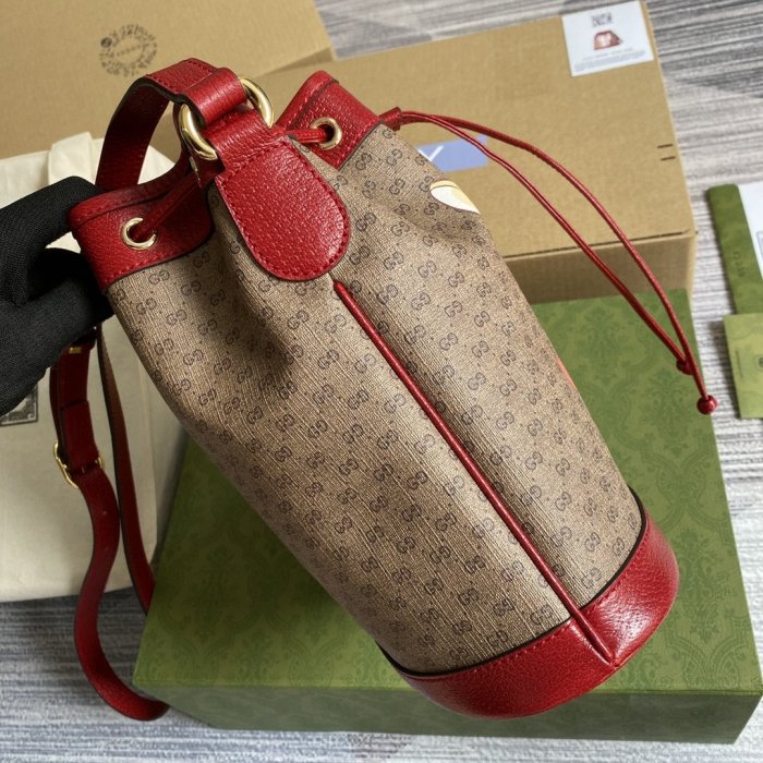 202103SS新作Gucci グッチ レディースショルダーバッグスーパーコピー