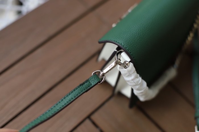 2020SS新作 MCM エムシーエム レディース ショルダーバック スーパーコピー
