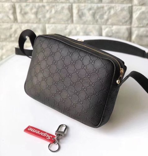 2020SS新作 Gucci グッチ メンズ ショルダーバックスーパーコピー