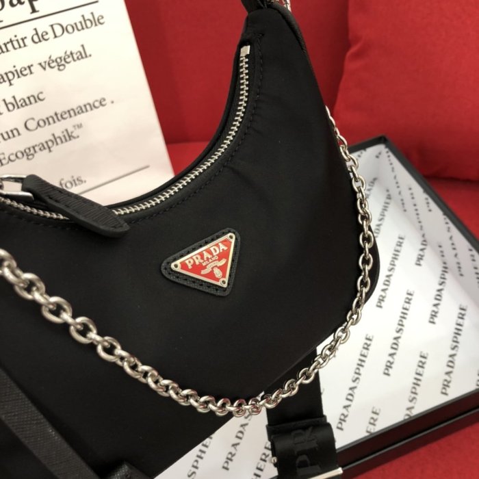 2021SS新作 Prada プラダ レディース ショルダーバックスーパーコピー