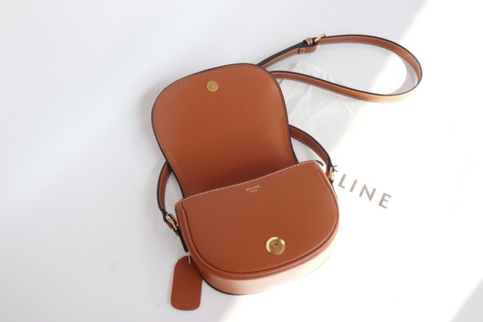 2020SS新作 Celine セリーヌ レディースショルダーバッグスーパーコピー