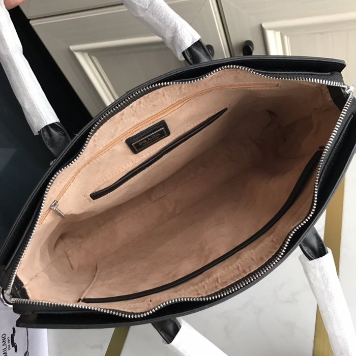 202105SS新作 Prada プラダ メンズ ハンドバックスーパーコピー
