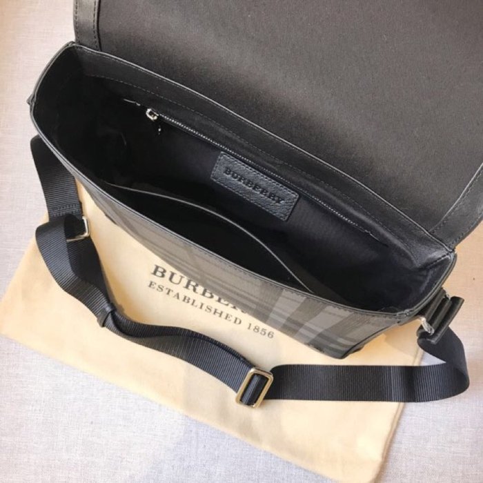 2020SS新作 Burberry バーバリー メンズ ショルダーバック スーパーコピー