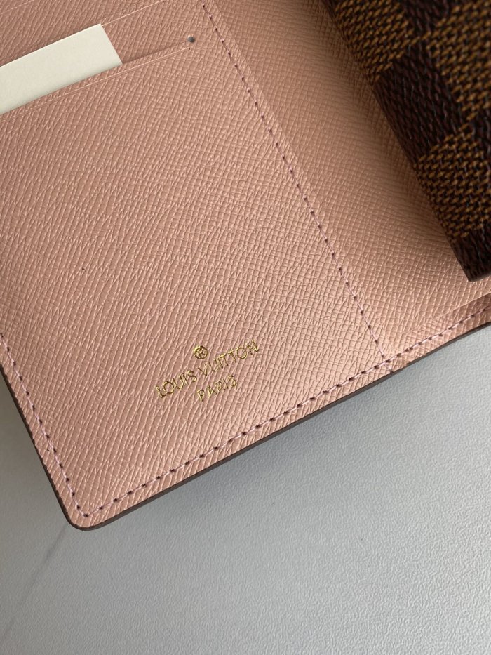 202103SSルイヴィトン LOUIS VUITTON 新作通販 短財布 スーパーコピー