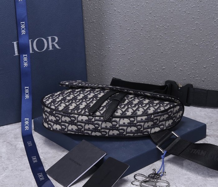 2020SS新作 Dior ディオール メンズ ショルダーバック スーパーコピー