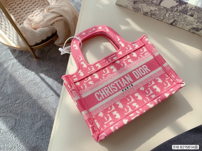 2020SS新作 Dior ディオール レディースハンドバックスーパーコピー