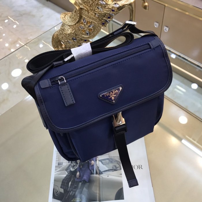 202103SS新作 メンズ Prada プラダ ショルダーバックスーパーコピー