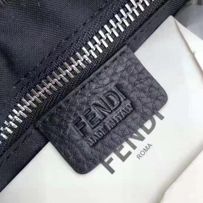 2021SS新作 FENDI フェンディ ショルダーバック スーパーコピー