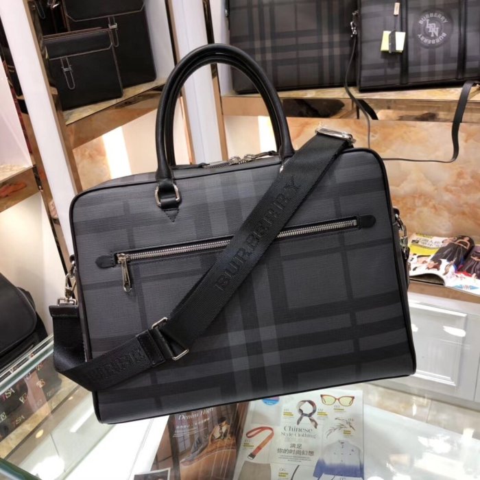 2020SS新作 Burberry バーバリー メンズ ハンドバックスーパーコピー