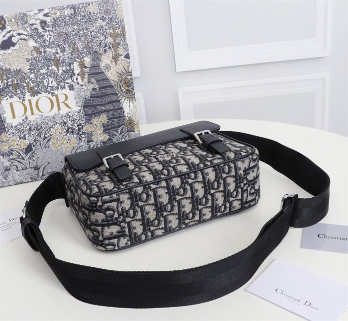 202103SS新作 Dior ディオール メンズ ショルダーバックスーパーコピー