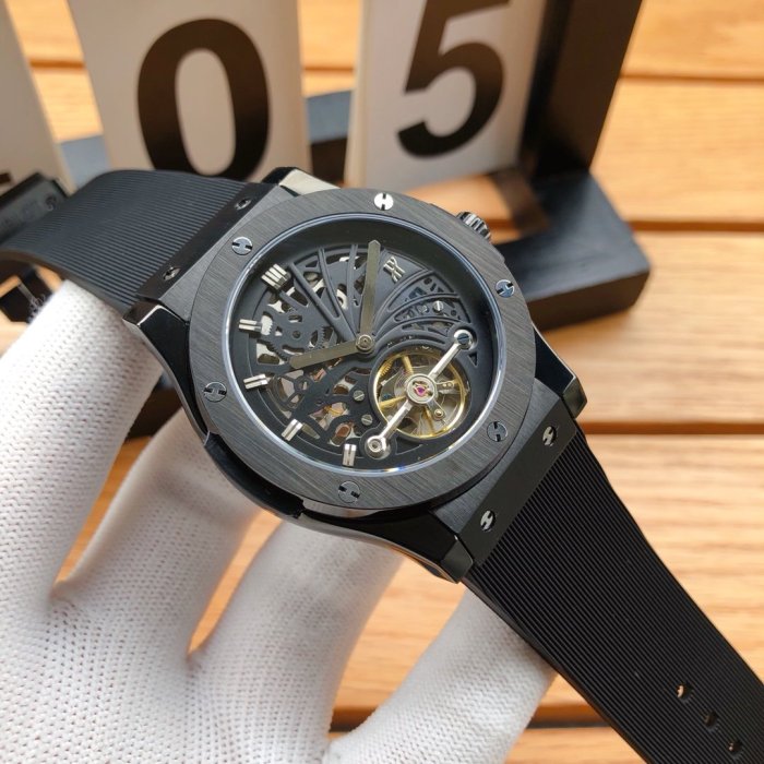 2020SS新作HUBLOT ウブロメンズ時計 スーパーコピー 7色