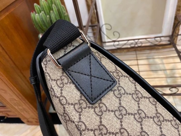 2020SS新作 Gucci グッチ メンズ ショルダーバックスーパーコピー