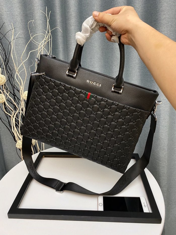 202103SS新作 Gucci グッチ メンズ ハンドバックスーパーコピー