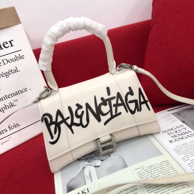 2020SS新作 Balenciaga バレンシアガ レディースショルダーバックスーパーコピー