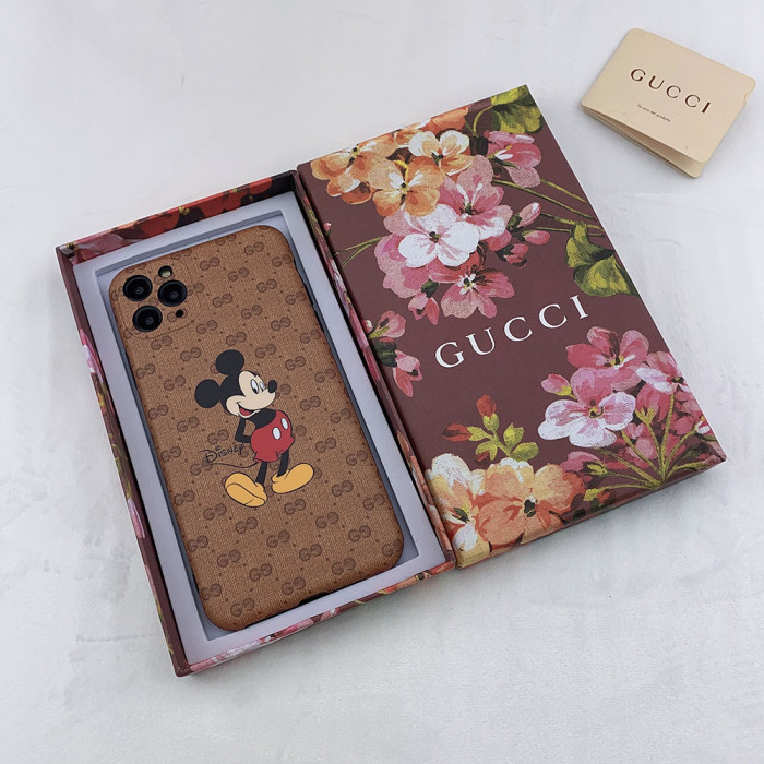 グッチ/Gucci ケース最新全機種11 Pro/11/Xs Max/Xr/XS/iPhone7/7P/8/8P/ 2色