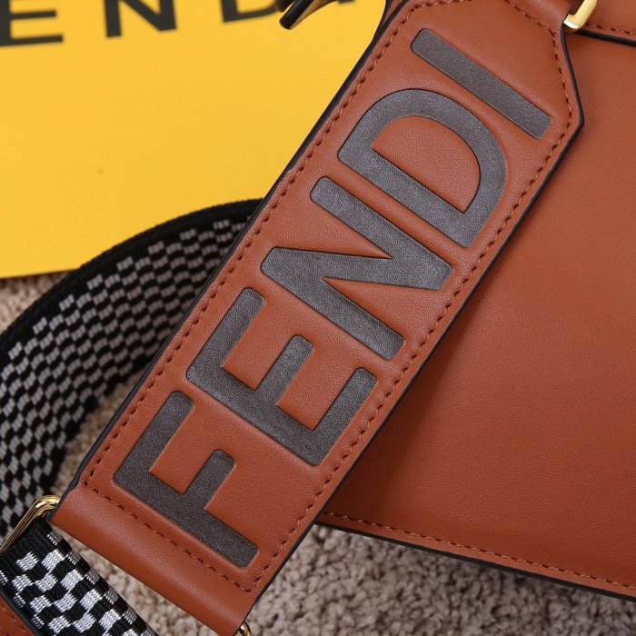 2021SS新作 FENDI フェンディ レディースショルダーバックスーパーコピー