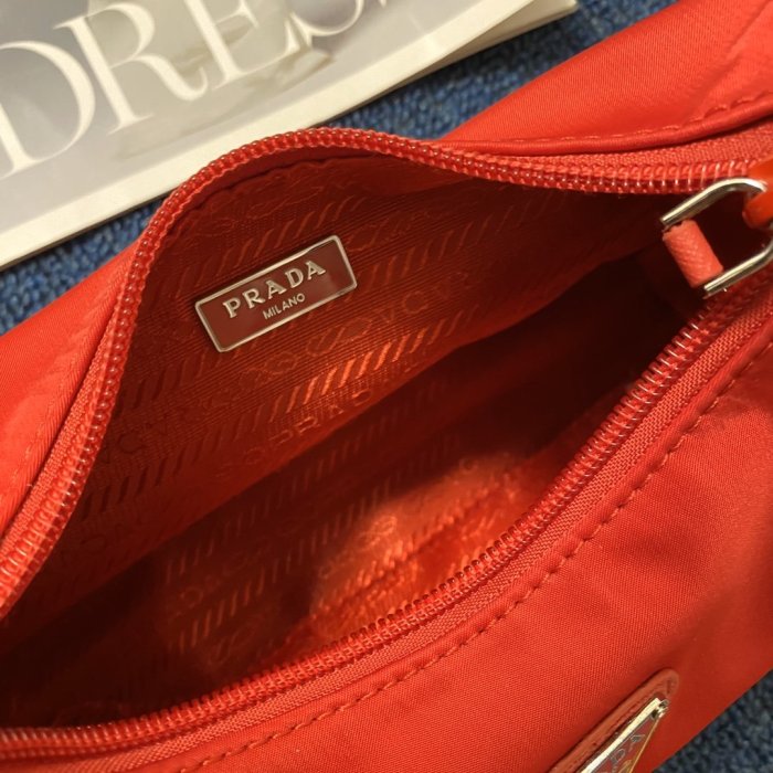 202103SS新作 Prada プラダ レディース ショルダーバックスーパーコピー