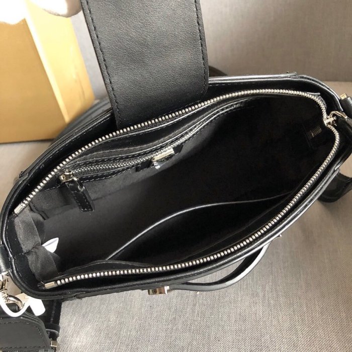2020SS新作 MCM エムシーエム レディース ショルダーバック スーパーコピー