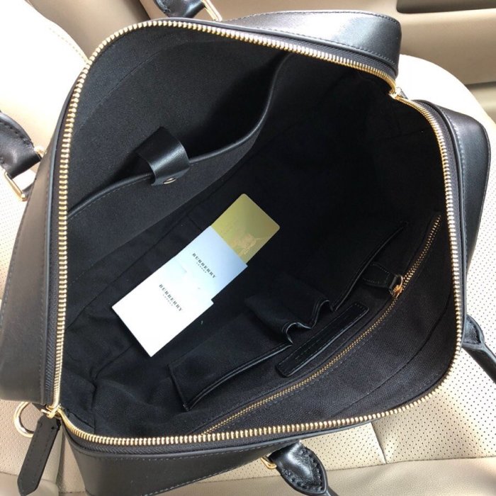 2021SS新作 Burberry バーバリー メンズ ハンドバックスーパーコピー