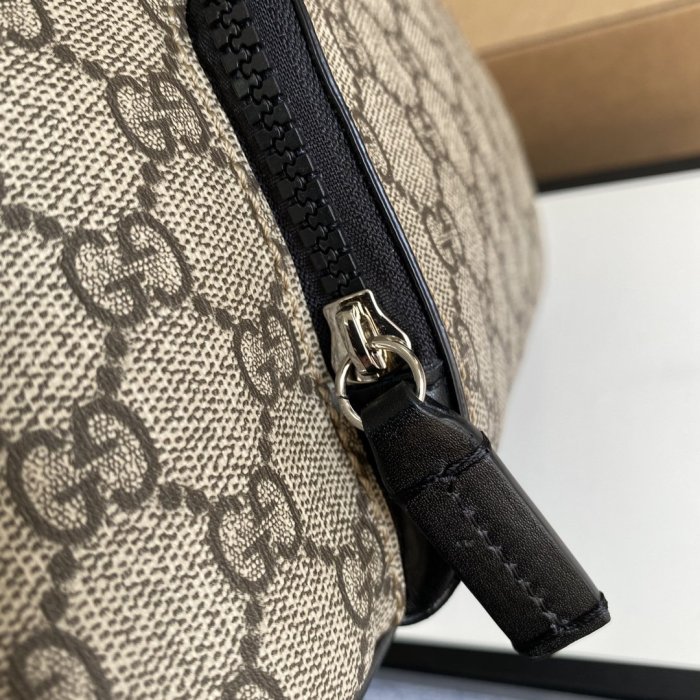 2021SS新作 Gucci グッチ メンズ ショルダーバックスーパーコピー