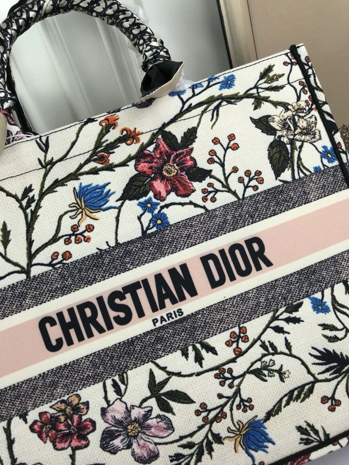 2020SS新作 Dior ディオール レディースハンドバックスーパーコピー