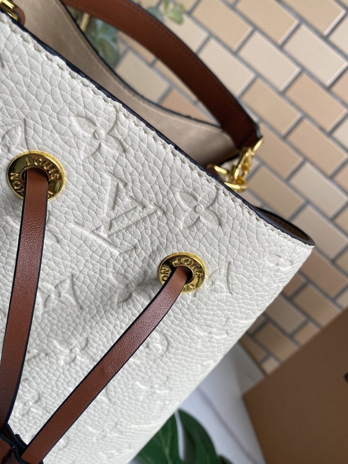 202103新作 Louis Vuitton ルイヴィトン ショルダーバッグスーパーコピー