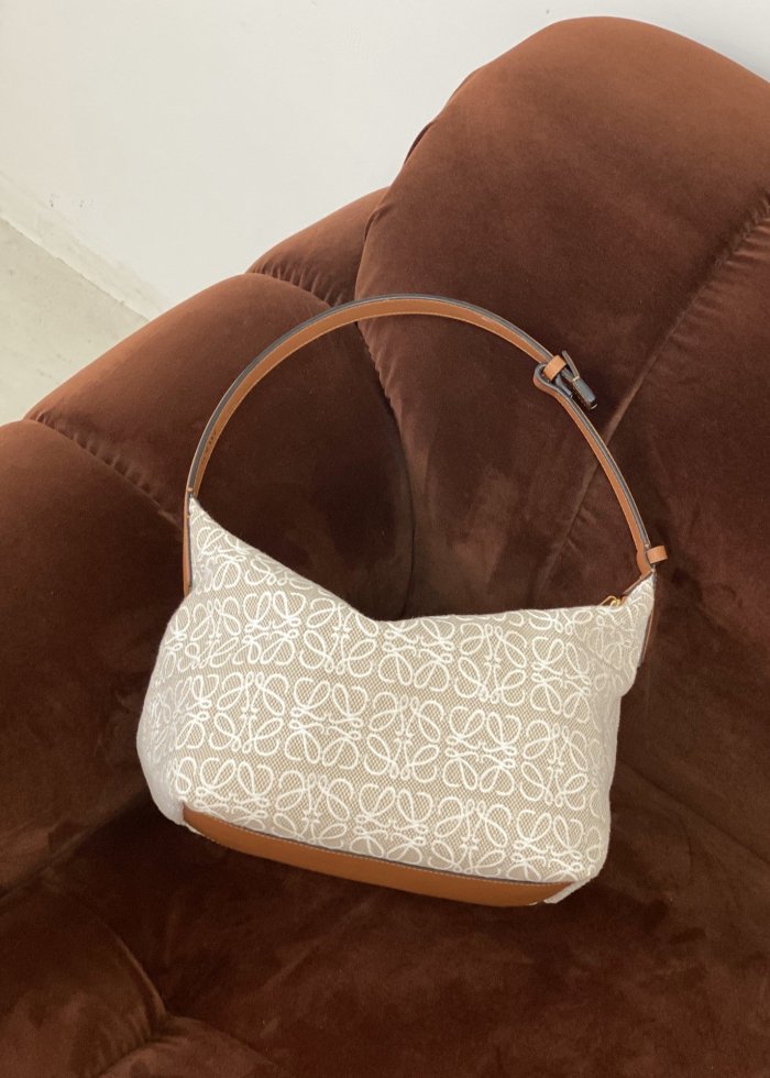 202106SS新作 LOEWE ロエベ レディース ショルダーバッグスーパーコピー