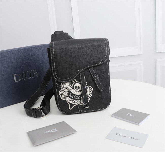 202103SS新作 Dior ディオール メンズ ショルダーバックスーパーコピー