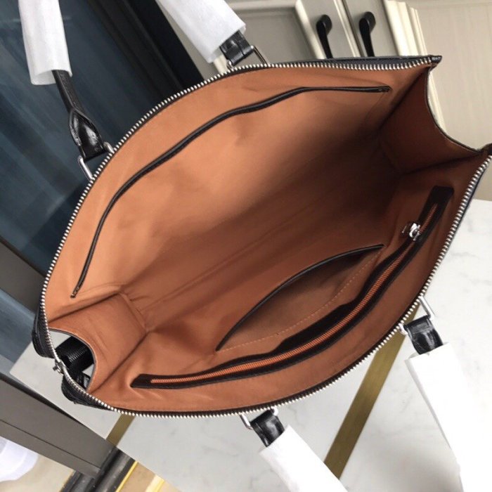 2021SS新作 メンズ Prada プラダ ハンドバックスーパーコピー