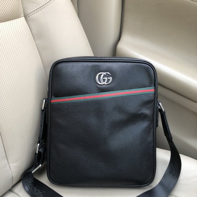 2021SS新作 Gucci グッチ メンズ ショルダーバックスーパーコピー