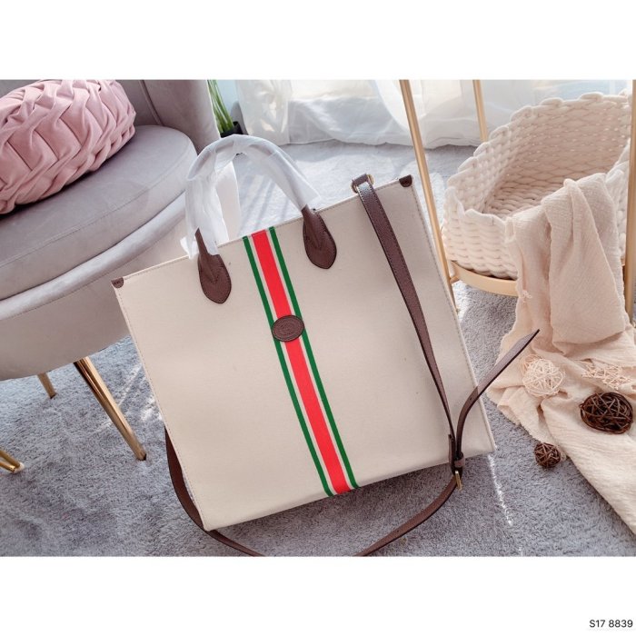 2021SS新作Gucci グッチ レディースショルダーバッグスーパーコピー