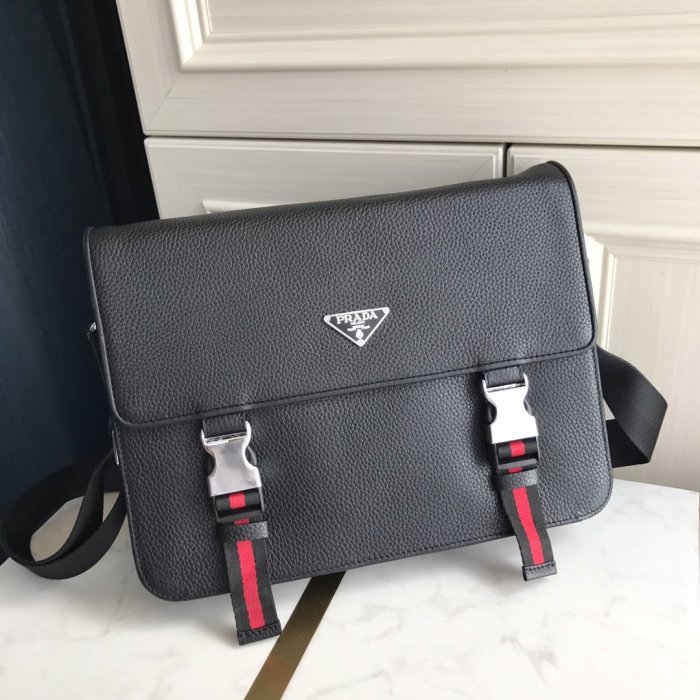 202105SS新作 Prada プラダ メンズ ショルダーバックスーパーコピー
