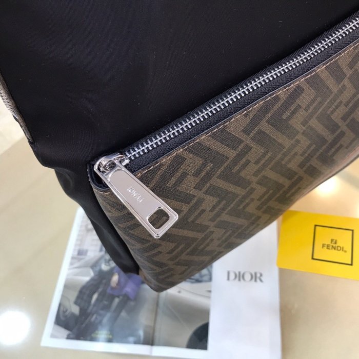 2020SS新作 FENDI フェンディ リュックバック スーパーコピー