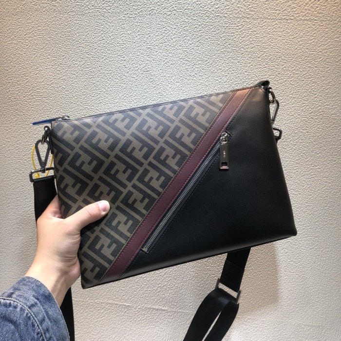 202103SS新作 FENDI フェンディ ショルダーバック スーパーコピー