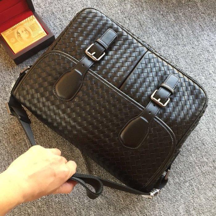 2020SS新作 Bottega Veneta ボッテガヴェネタ ショルダーバック スーパーコピー